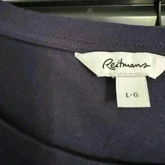 NWOT Reutmans gifable pyjamas. Fits snug. Better for  a medium size - Picture 4 of 6